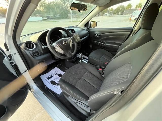 2017 Nissan Versa 1.6 SV