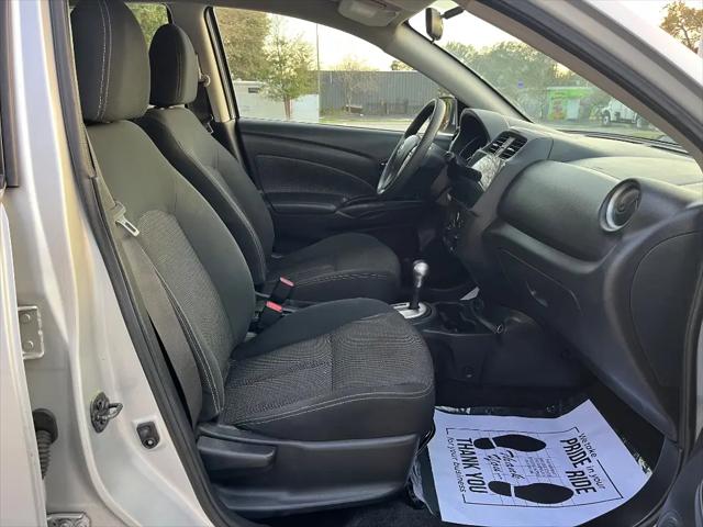 2017 Nissan Versa 1.6 SV