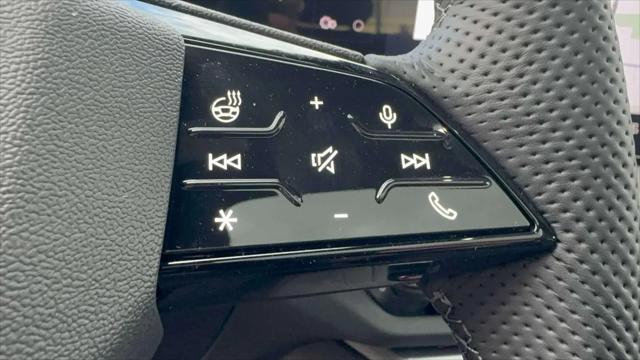 2025 Audi SQ5 Premium Plus TFSI quattro S tronic