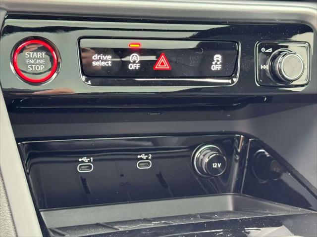 2025 Audi SQ5 Premium Plus TFSI quattro S tronic