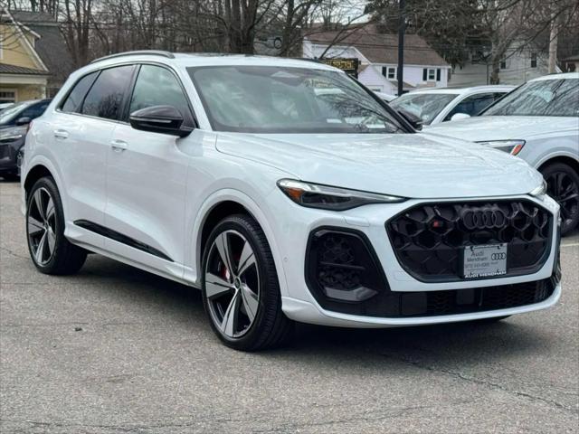 2025 Audi SQ5 Premium Plus TFSI quattro S tronic