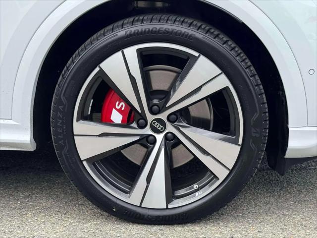 2025 Audi SQ5 Premium Plus TFSI quattro S tronic