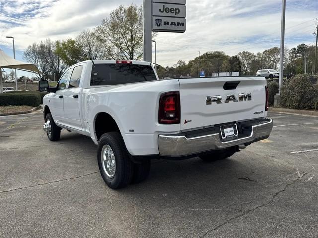 2026 Ram 3500 Tradesman Crew Cab 4x4 8 Box