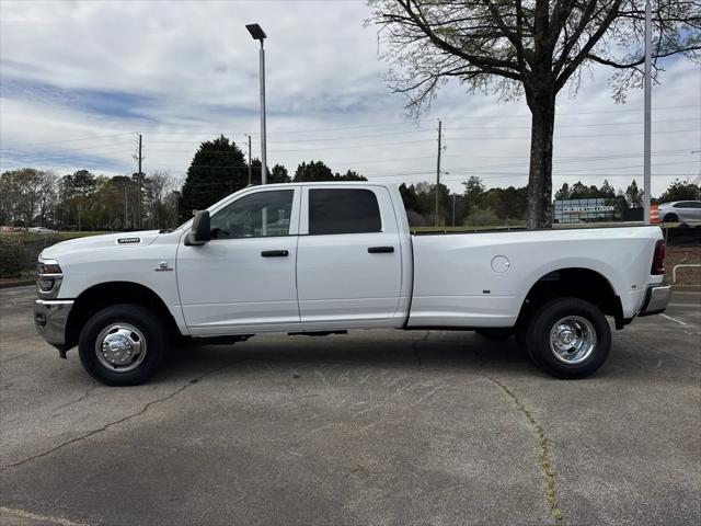2026 Ram 3500 Tradesman Crew Cab 4x4 8 Box