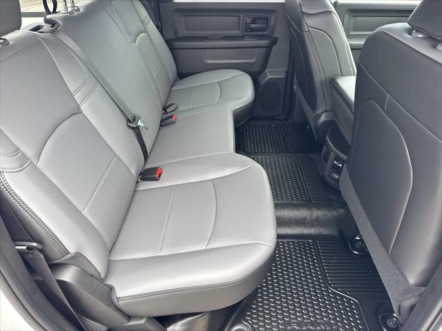 2026 Ram 3500 Tradesman Crew Cab 4x4 8 Box