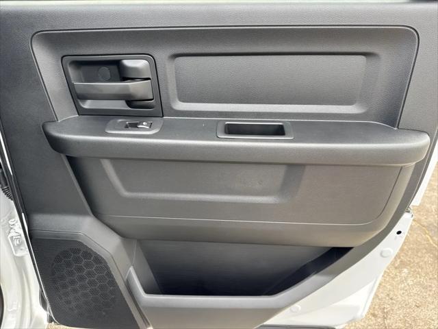 2026 Ram 3500 Tradesman Crew Cab 4x4 8 Box