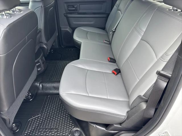2026 Ram 3500 Tradesman Crew Cab 4x4 8 Box