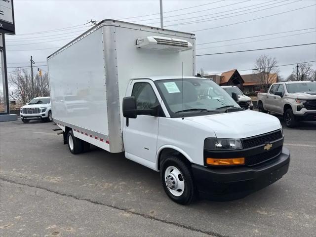 2024 Chevrolet Express Cutaway Work Van