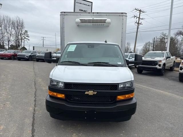 2024 Chevrolet Express Cutaway Work Van