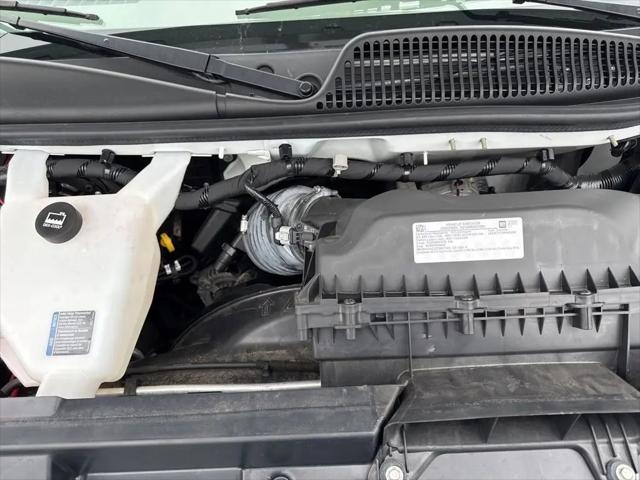 2024 Chevrolet Express Cutaway Work Van