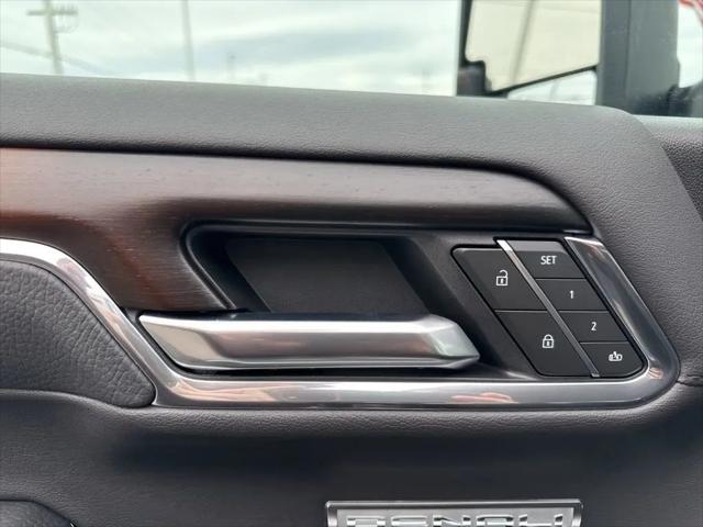 2025 GMC Sierra 1500 4WD Crew Cab Standard Box Denali