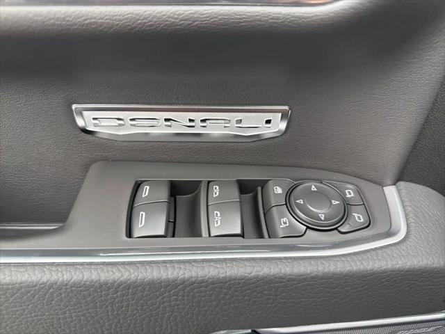 2025 GMC Sierra 1500 4WD Crew Cab Standard Box Denali