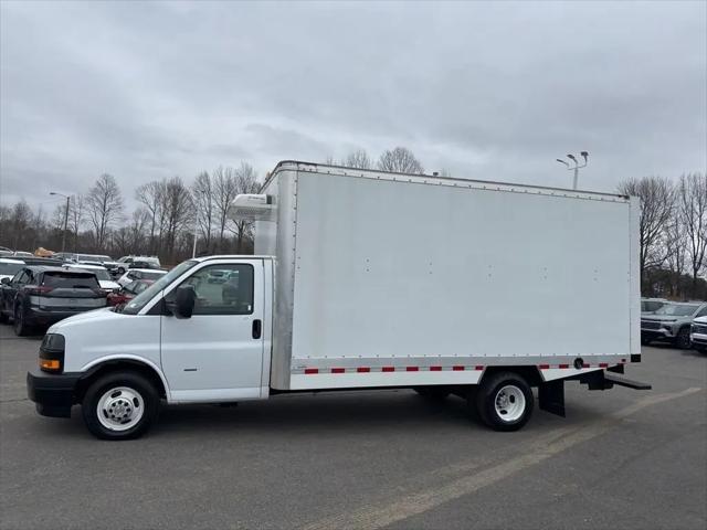 2024 Chevrolet Express Cutaway Work Van