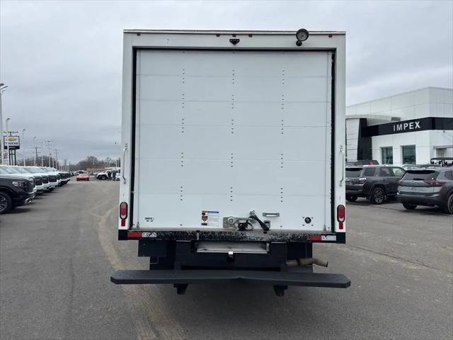 2024 Chevrolet Express Cutaway Work Van