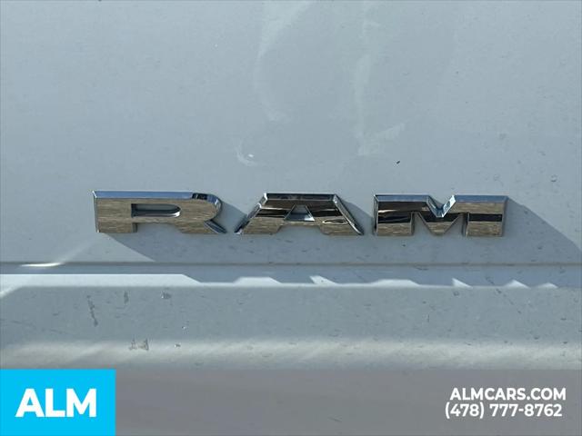 2024 Ram 3500 Big Horn Crew Cab 4x4 8' Box