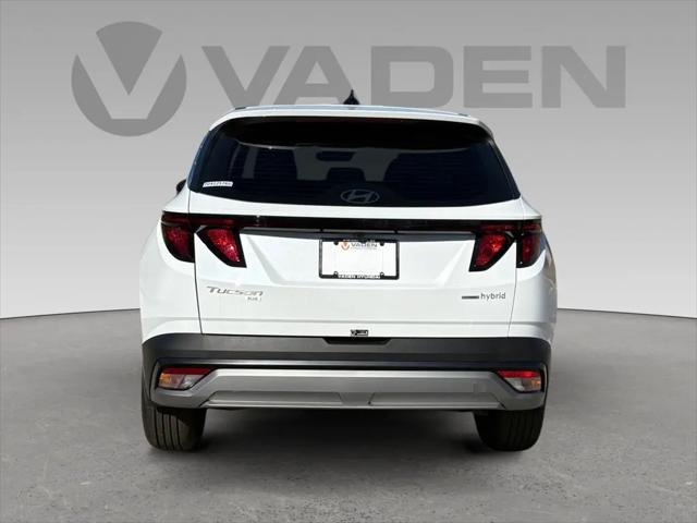 2026 Hyundai Tucson Hybrid Blue SE