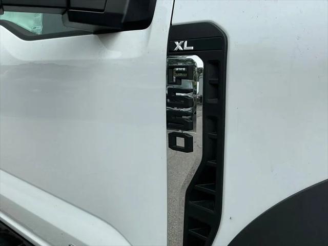 2026 Ford F-550 XL