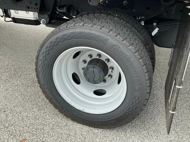 2026 Ford F-550 XL