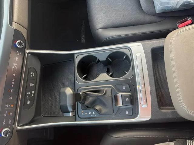 2025 Kia Carnival MPV LXS