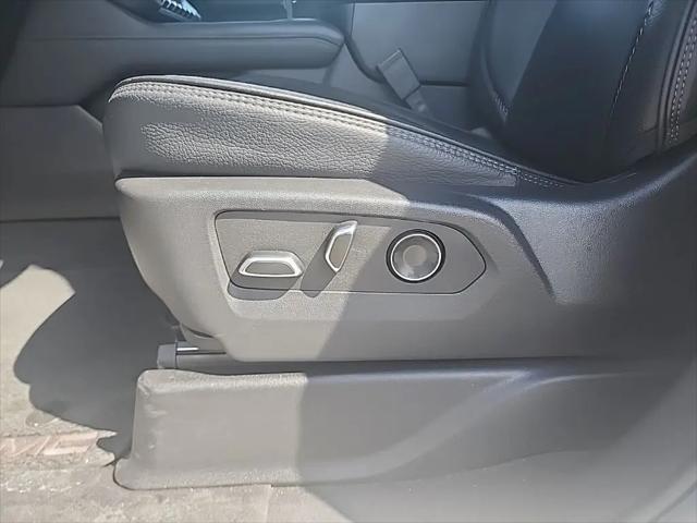 2025 GMC Yukon XL 4WD Denali