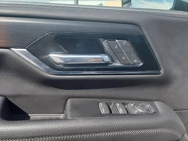 2025 GMC Yukon XL 4WD Denali