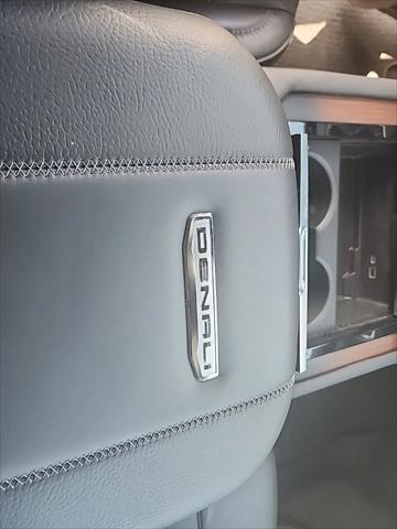 2025 GMC Yukon XL 4WD Denali