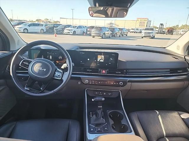 2025 Kia Carnival MPV LXS