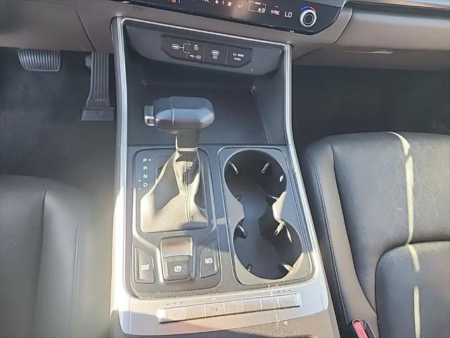 2025 Kia Carnival MPV LXS
