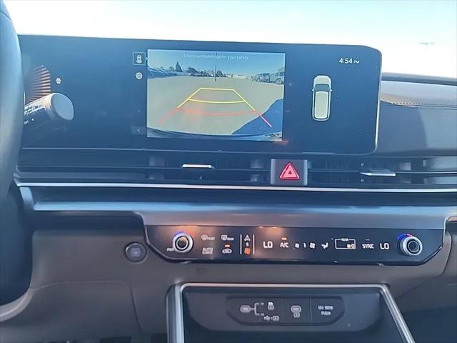 2025 Kia Carnival MPV LXS