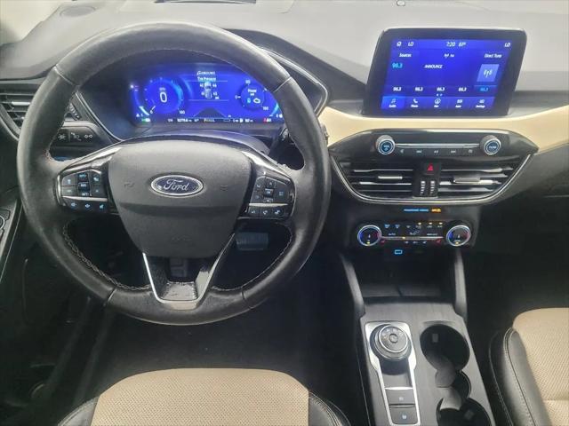 2022 Ford Escape Titanium Plug-In Hybrid