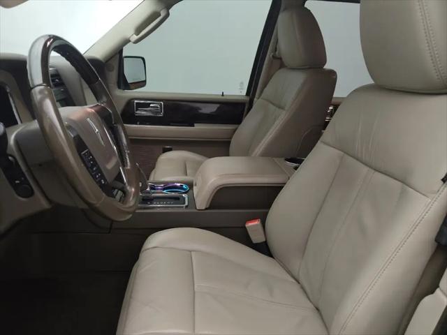 2017 Lincoln Navigator Select