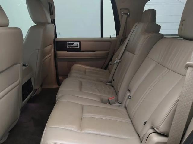 2017 Lincoln Navigator Select