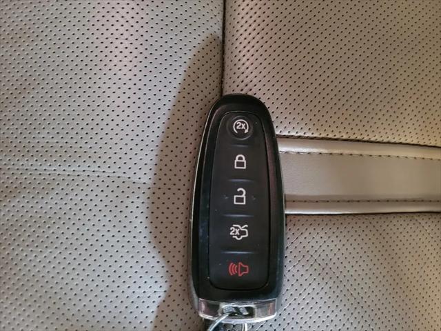 2017 Lincoln Navigator Select