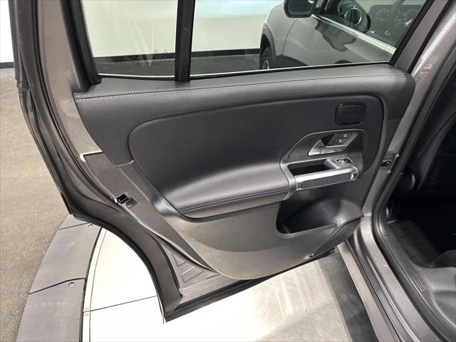 2026 Mercedes-Benz GLB 4MATIC
