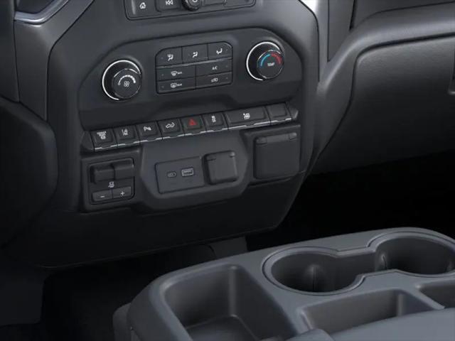 2025 Chevrolet Silverado 2500HD 4WD Crew Cab Standard Bed Custom