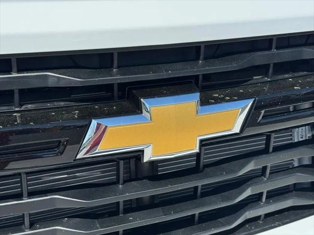 2026 Chevrolet Silverado 3500HD Crew Cab, Long Bed, WT Dual Rear Wheel, RWD