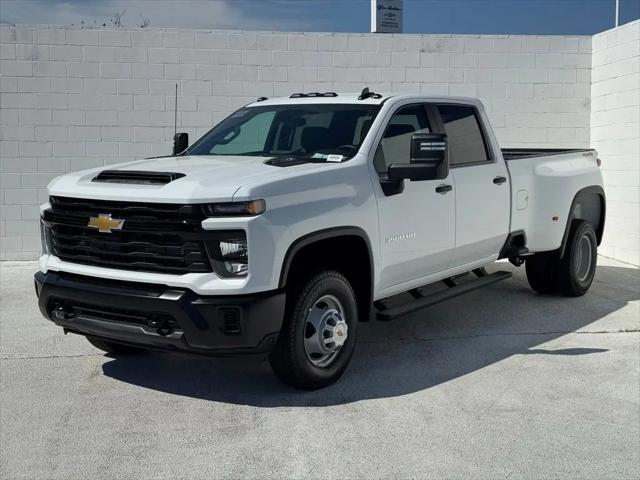 2026 Chevrolet Silverado 3500HD Crew Cab, Long Bed, WT Dual Rear Wheel, RWD