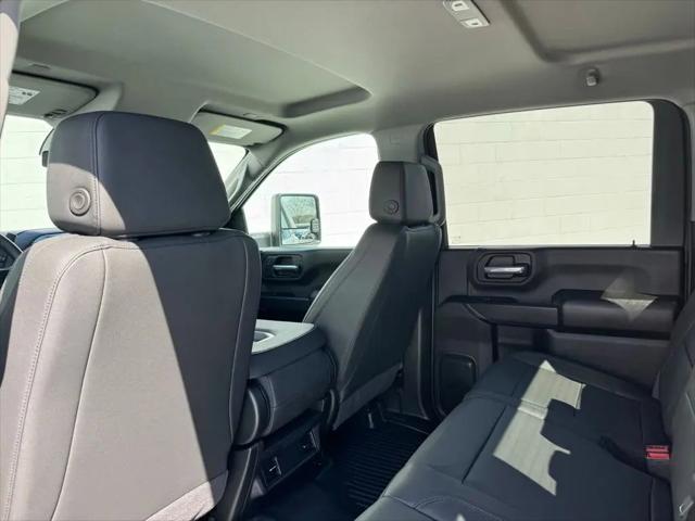 2026 Chevrolet Silverado 3500HD Crew Cab, Long Bed, WT Dual Rear Wheel, RWD