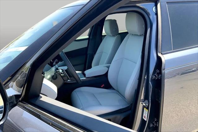 2026 Land Rover Range Rover Velar P250 Dynamic SE