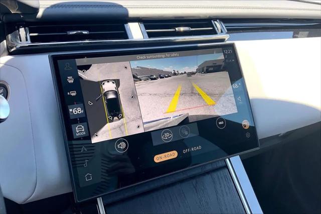 2026 Land Rover Range Rover Velar P250 Dynamic SE
