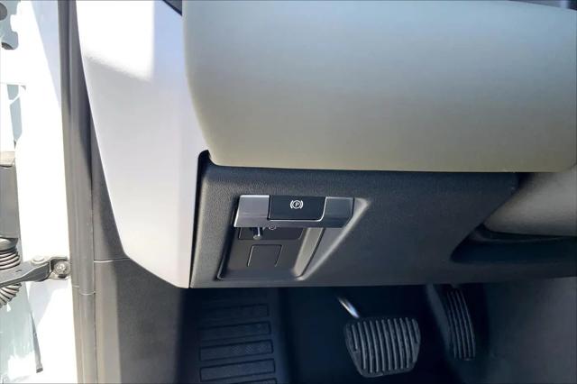 2026 Land Rover Defender P300 S