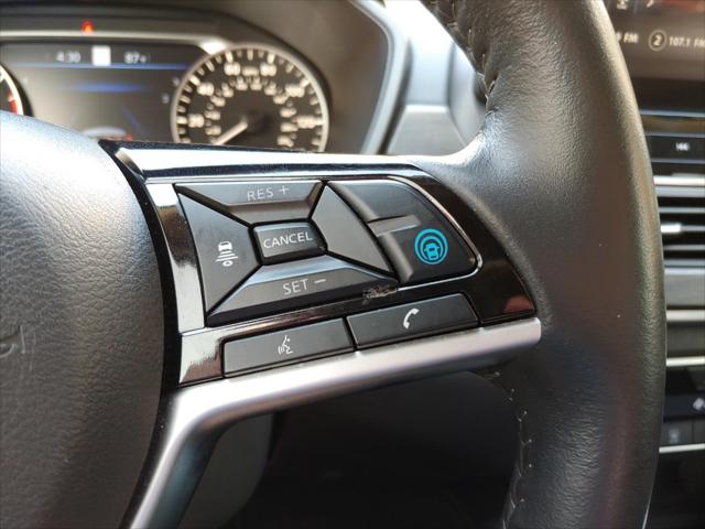 2024 Nissan Altima SL FWD