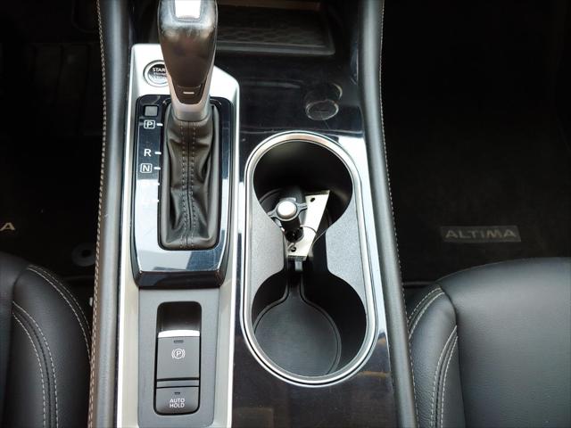2024 Nissan Altima SL FWD