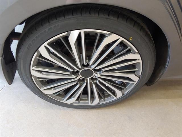 2024 Nissan Altima SL FWD