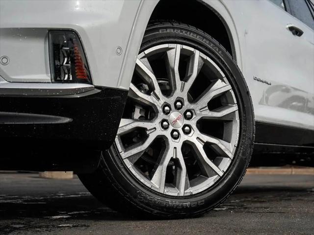 2026 GMC Acadia Denali AWD