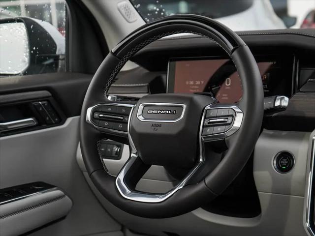 2026 GMC Acadia Denali AWD
