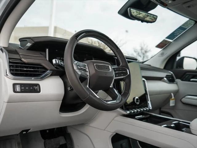 2026 GMC Acadia Denali AWD
