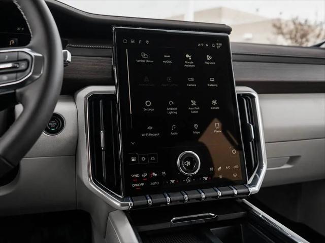 2026 GMC Acadia Denali AWD