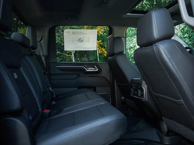 2026 GMC Sierra 3500HD Crew Cab, Long Bed, SLT Dual Rear Wheel, 4WD