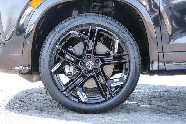 2026 Volkswagen Tiguan SE R-Line Black